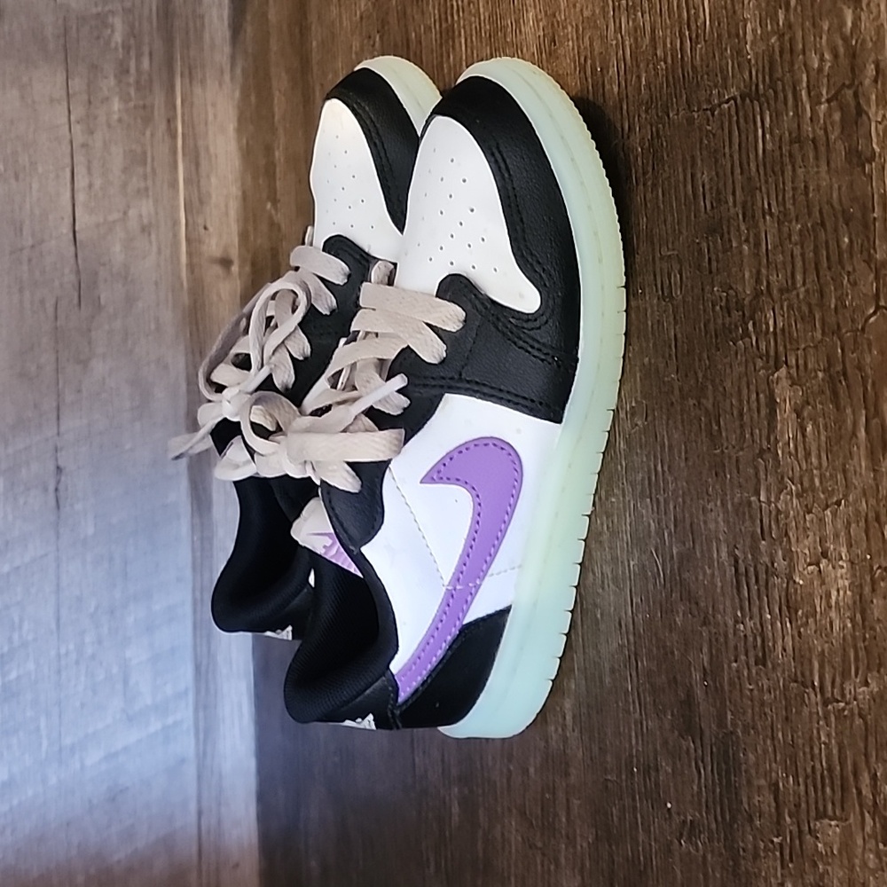 Toddler Nike Size 10